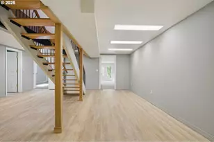 15960 SW Roshak Rd, Portland, OR 97224 - Photo 28