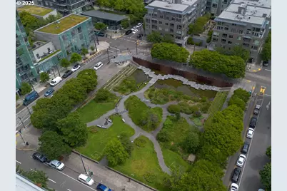 1001 NW Lovejoy St #810, Portland, OR 97209 - Photo 40