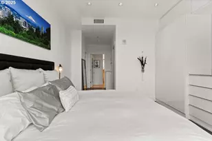 1001 NW Lovejoy St, Portland, OR 97209 - Photo 26