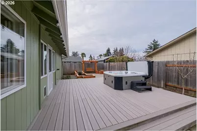 5718 E St, Springfield, OR 97477 - Photo 38