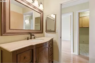 5718 E St, Springfield, OR 97477 - Photo 32