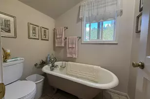 1090 E Willis Creek Rd, Winston, OR 97496 - Photo 26
