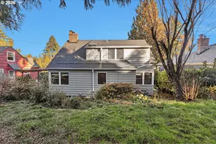 6815 SW 8th Ave, Portland, OR 97219 - Photo 24