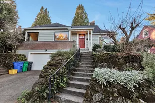 6815 SW 8th Ave, Portland, OR 97219 - Photo 2