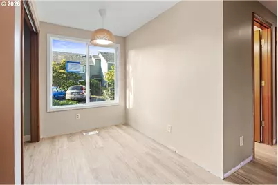 20474 SW Rosa Dr, Beaverton, OR 97078 - Photo 12