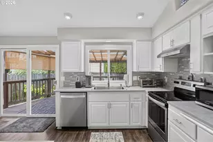 4037 Lansdowne Ct NE, Salem, OR 97305 - Photo 10