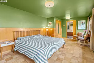 3905 NE Holman St, Portland, OR 97211 - Photo 24