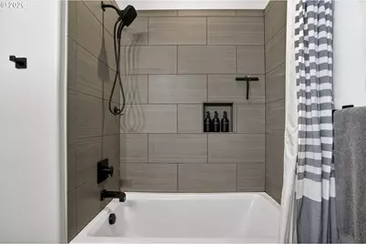 108 W 16th St, La Center, WA 98629 - Photo 26