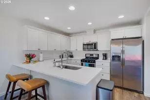 17 NW 6th Pl, Warrenton, OR 97146 - Photo 8