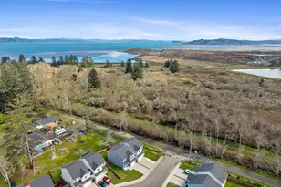 17 NW 6th Pl, Warrenton, OR 97146 - Photo 28