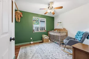 8822 SE Knapp St, Portland, OR 97266 - Photo 22