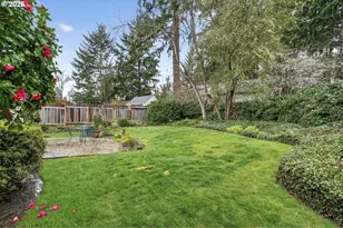 12855 SW Glenn Dr, Beaverton, OR 97008 - Photo 34