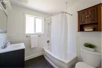 1435 NW 1st St, Gresham, OR 97030 - Photo 20