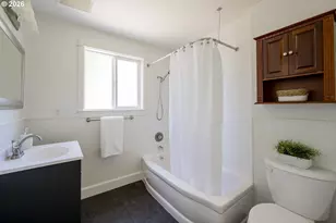 1435 NW 1st St, Gresham, OR 97030 - Photo 20