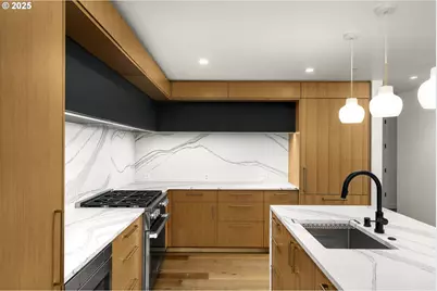 590 Waterfront Way #500, Vancouver, WA 98660 - Photo 26