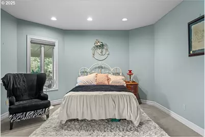 39889 McDowell Creek Dr, Lebanon, OR 97355 - Photo 30