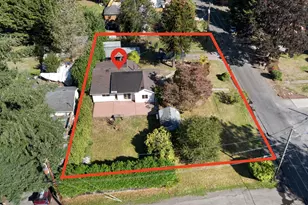 1065 9th St, Washougal, WA 98671 - Photo 2