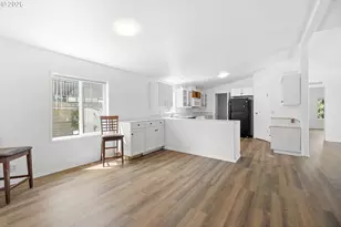 3228 NE Lombard St, Portland, OR 97211 - Photo 24