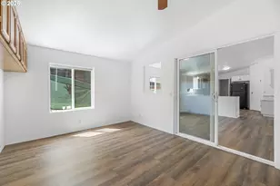 3228 NE Lombard St, Portland, OR 97211 - Photo 26