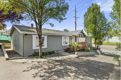 3228 NE Lombard St, Portland, OR 97211 - Photo 4