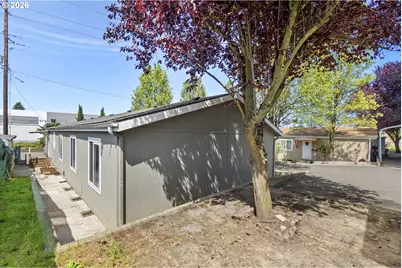 3228 NE Lombard St, Portland, OR 97211 - Photo 34