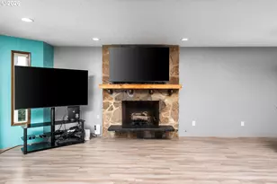 1343 SE Wendy Ave, Gresham, OR 97080 - Photo 8