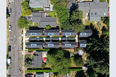 9213 N Seneca St, Portland, OR 97203 - Photo 34