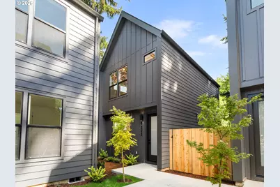 9213 N Seneca St, Portland, OR 97203 - Photo 4