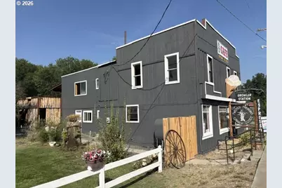 150 E Franklin Ave, Dayville, OR 97825 - Photo 2