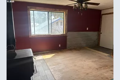 150 E Franklin Ave, Dayville, OR 97825 - Photo 16