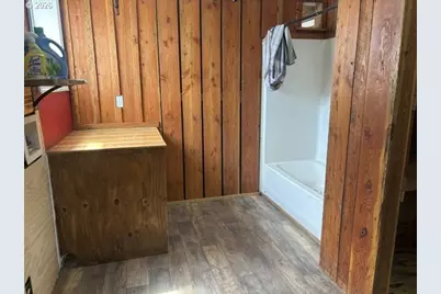 150 E Franklin Ave, Dayville, OR 97825 - Photo 20