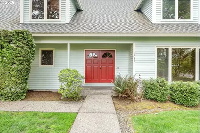 7061 SW Windemere Loop, Portland, OR 97225 - Photo 4