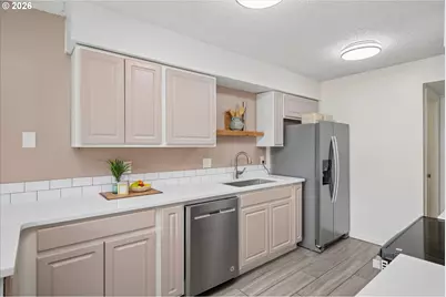 2727 Gateway St #24, Springfield, OR 97477 - Photo 10