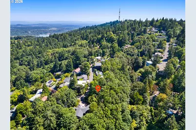 Sw Sherwood Pl #53, Portland, OR 97201 - Photo 1
