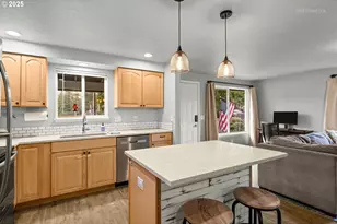 410 SW Ivy Rd, Estacada, OR 97023 - Photo 12