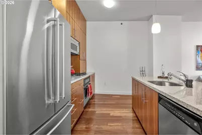 922 NW 11th Ave #505, Portland, OR 97209 - Photo 16