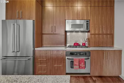 922 NW 11th Ave #505, Portland, OR 97209 - Photo 18