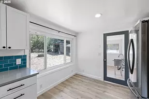 25412 Jeans Rd, Veneta, OR 97487 - Photo 18