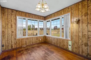 557 Plat B Rd, Sutherlin, OR 97479 - Photo 4