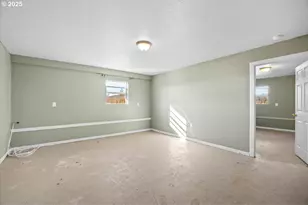 557 Plat B Rd, Sutherlin, OR 97479 - Photo 18