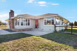 557 Plat B Rd, Sutherlin, OR 97479 - Photo 2