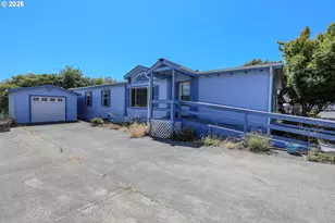 230 Owyhee Ln, Roseburg, OR 97471 - Photo 1