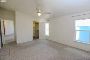 230 Owyhee Ln, Roseburg, OR 97471 - Photo 22