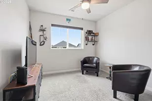 3655 NE Pioneer St, Camas, WA 98607 - Photo 20