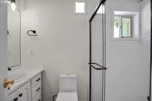 24600 NW St Helens Rd, Portland, OR 97231 - Photo 26
