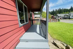 407 Jersey St, Silverton, OR 97381 - Photo 4