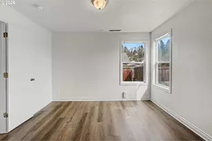 407 Jersey St, Silverton, OR 97381 - Photo 14