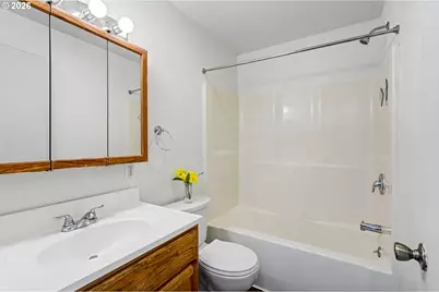 407 Jersey St, Silverton, OR 97381 - Photo 22