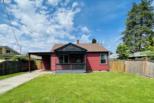 407 Jersey St, Silverton, OR 97381 - Photo 1