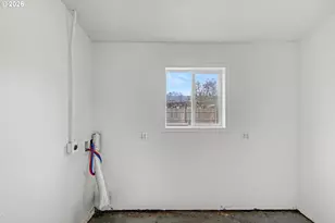 407 Jersey St, Silverton, OR 97381 - Photo 26